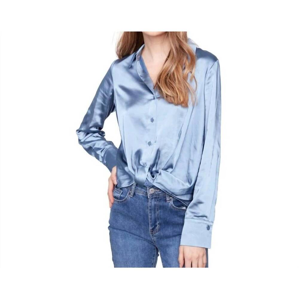 NEW CHARLIE B twisted front and button shirt in blue